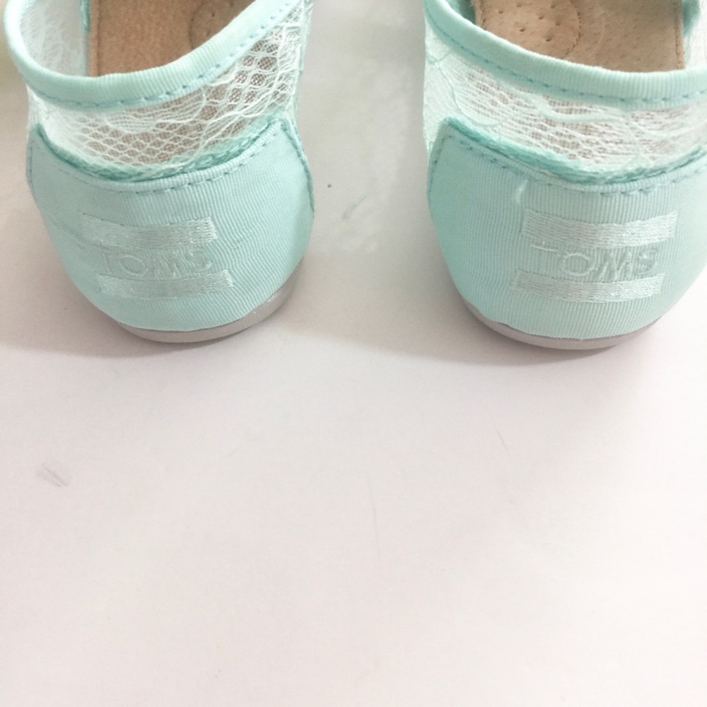 Toms | Classic Lace Slip On Shoe - Picture 5 of 5